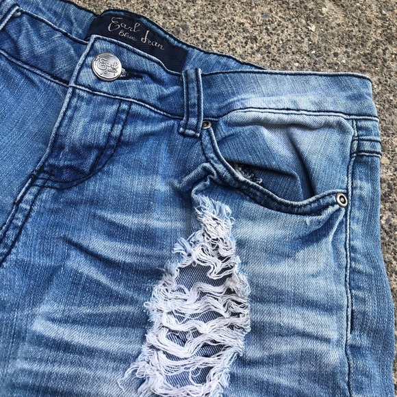 Jean Shorts - Picture 2 of 5